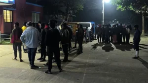 মুন্সীগঞ্জে থানা ঘেরাও করে যুবদল নেতাকে ছিনিয়ে নিলেন বিএনপির নেতা-কর্মীরা